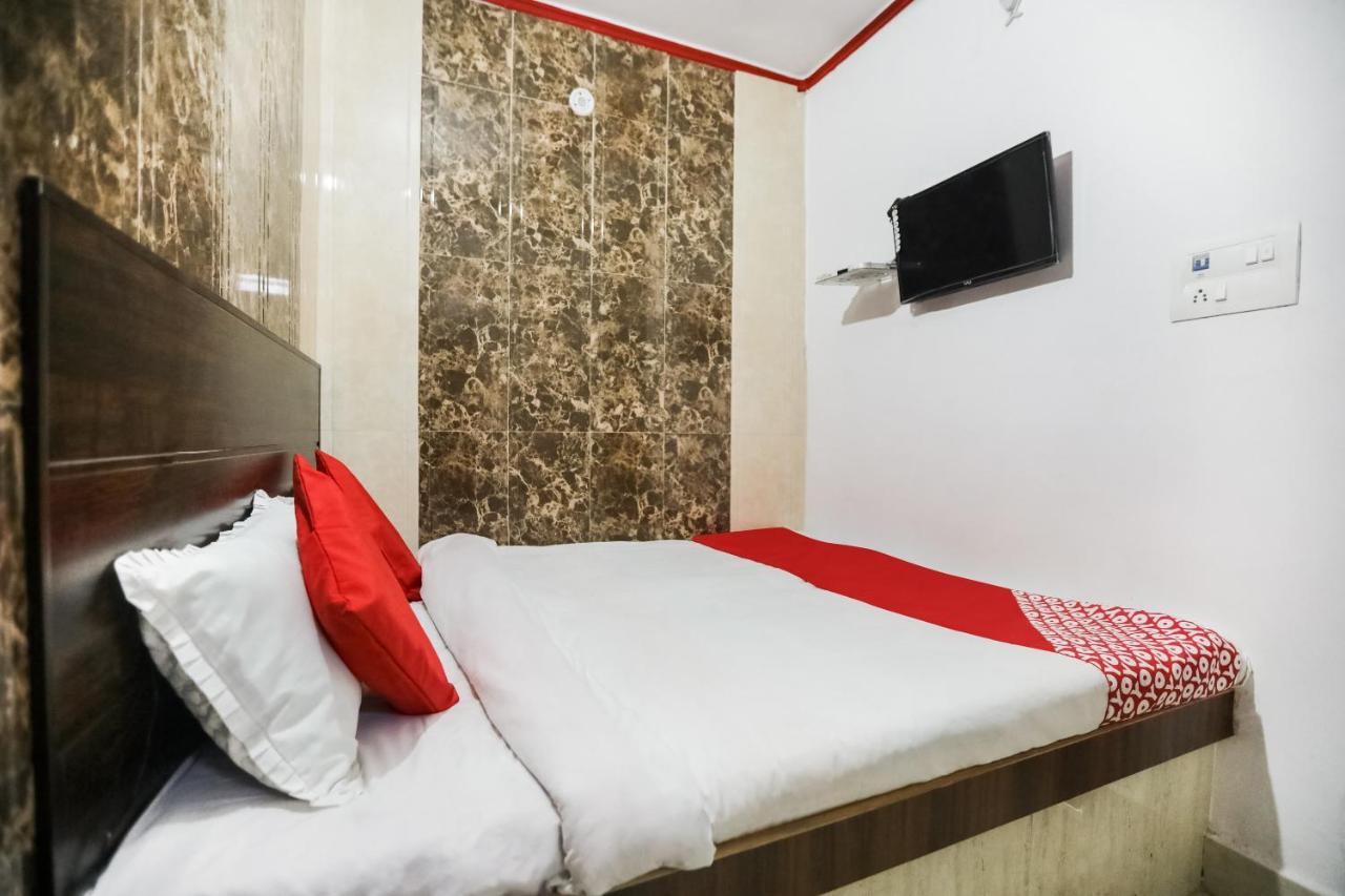 Oyo 69534 Hotel Nanda Tower Hanumangarh ภายนอก รูปภาพ